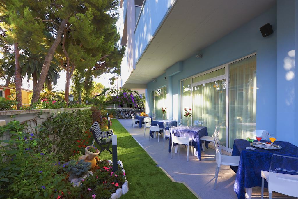 Aurea Hotel Tortoreto Eksteriør bilde