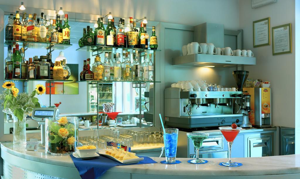 Aurea Hotel Tortoreto Eksteriør bilde