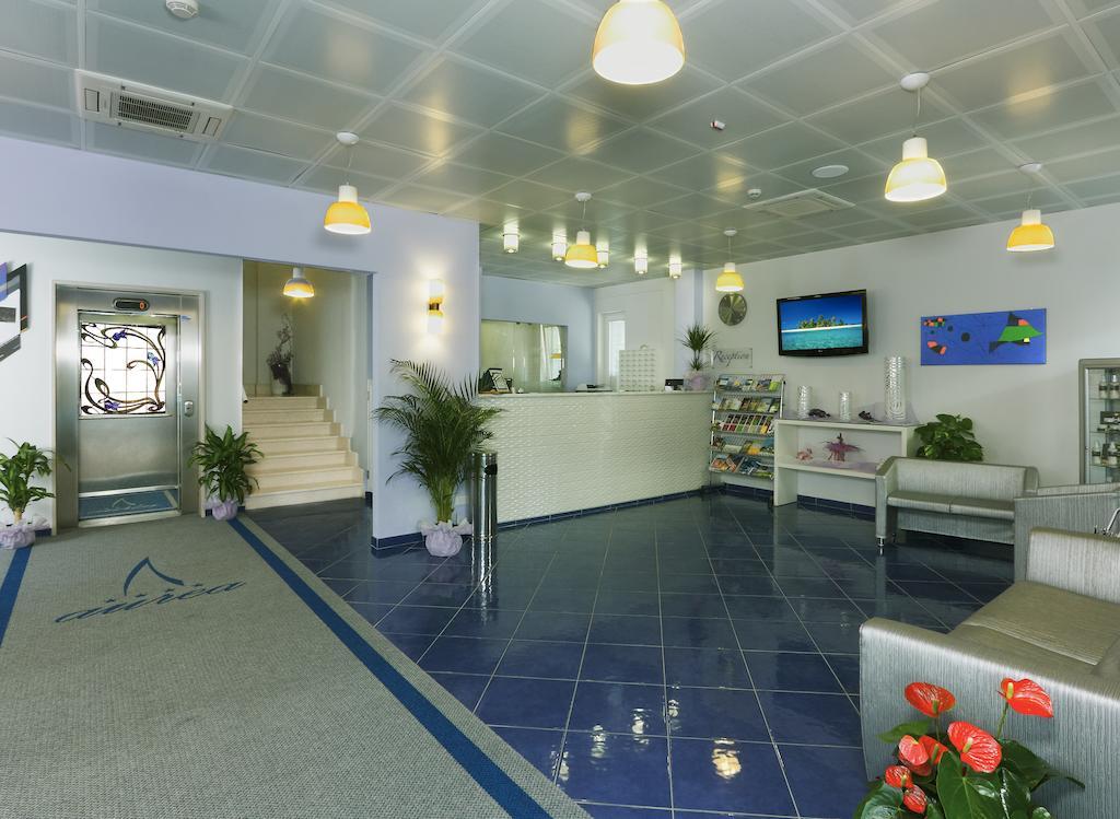 Aurea Hotel Tortoreto Eksteriør bilde